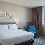 Hampton By Hilton East 3*