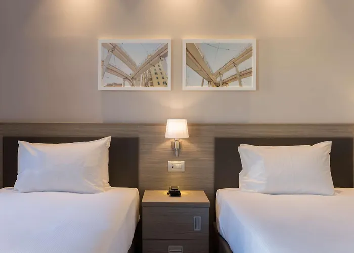 Hotell Hampton By Hilton East Rom