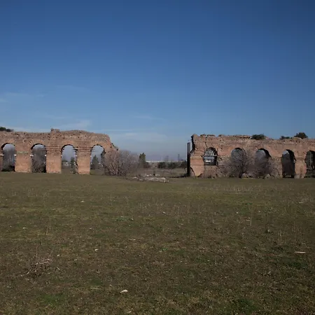 Hampton By Hilton East 로마