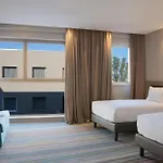 Hampton By Hilton East 3*