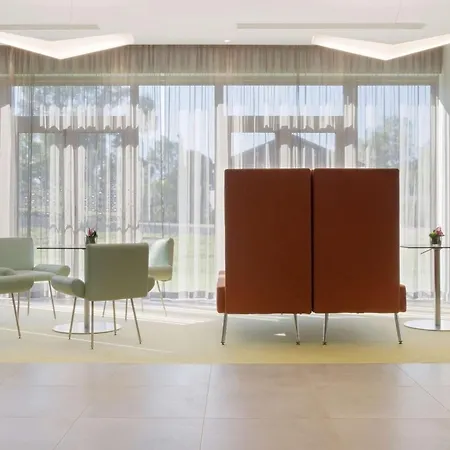 Hotel Hampton By Hilton East Rzym