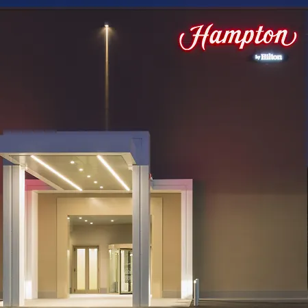 Hotel Hampton By Hilton East Řím